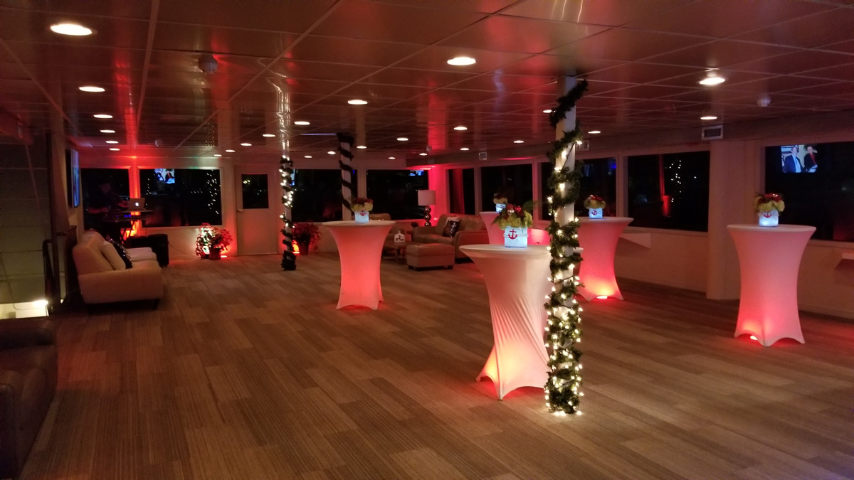 Sir Winston Party Yacht Charter